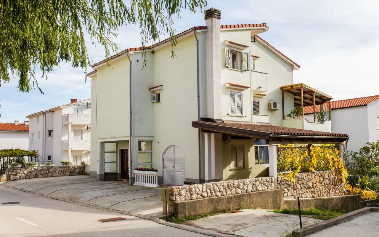 Apartments Luka 2 Baška Exterior foto